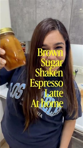 Making the perfect iced coffee at home ☀️🧊 #icedcoffee #coffeerecipe #summer