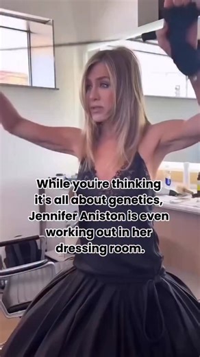 Anastasiia Burdiug on Instagram: "What do Jennifer Aniston and our “Super Body” workouts have in common? 🤫 The secret is a holistic approach that shapes you from the inside out. When you invest in your face this holiday season, I give you the tools to transform your entire silhouette for free. This special bundle is my festive gift to you. To get both ‘Super Face’ and the full ‘Super Body’ course, claim your offer via the link in my bio @takeclass.superface before the holidays!☃"