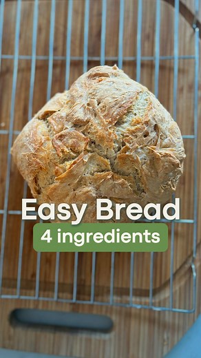 Bread lovers, you need this recipe! 4 ingredients only 👏👌 The crusty, golden loaf of my dreams 🥰 Just a few cupboard staples and a little patience. 🥖☁️ Ingredients & Method: Step 1️⃣: 🥣 Mix 3 & 1/2 cups white flour (I used a ‘bread flour’), 1/2 tsp instant yeast, and 1 1/2 tsp sea salt. 💧 Stir in 1.5 cups water until ‘shaggy’ (I tend to do this part at night after the kids are gone to bed, I leave it in the bowl covered with cling film) Step 2️⃣: ⏳ let rise overnight (12–18 hours). 🔥 Shap