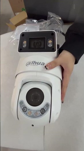 Dahua 8MP PTZ Camera with Smart Tracking & Real Time Intruder Deterrence Full HD Panoramic View