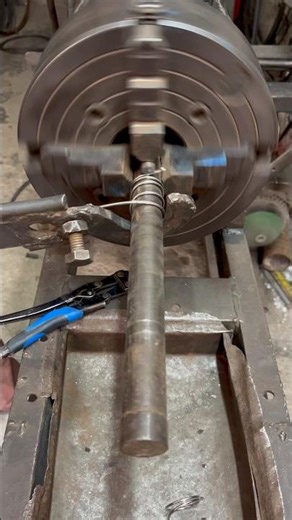 Small length steel spring making #shorts #metalwork #springmaking