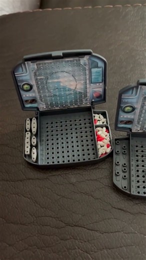 Review of the worlds smallest Battleship game