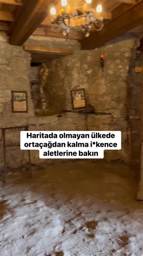 Bakın burası haritada olmayan ülke Moldova’nın özerk bölgesi olan Transdinyester’in Bender şehrinde bulunan Bender kalesinin içerisindeyiz. Bir zamanlar Osmanlı imparatorluğunun hüküm sürdüğü bu topraklar suan da Moldova toprakları içerisinde | Fatoo