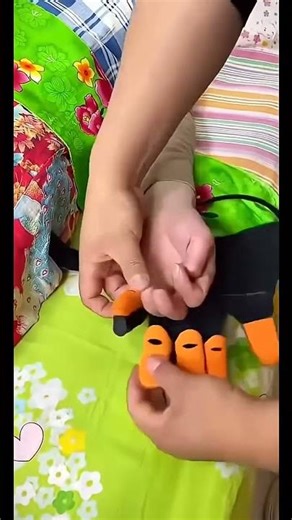 How to Recover Hand From Stroke — Effortless Exercise Automatic Hand Trainer Gloves 📌🖐️💙