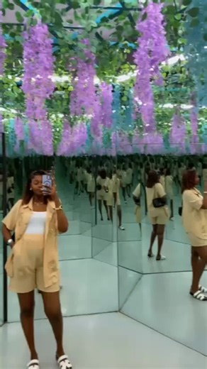 Julia John (@juliajohn73)’s videos with original sound - Lyrical Villa