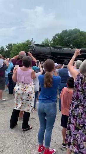 60K views · 809 reactions | 'Big Boy' 4014 steam locomotive moving...