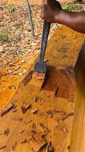 Techniques for Carving Wood to Create Curves with Precision Using a Chisel
