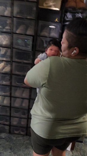 Not the baby hiccups.😅♥️ #newborn #babyhiccups | Big Daddy's Family