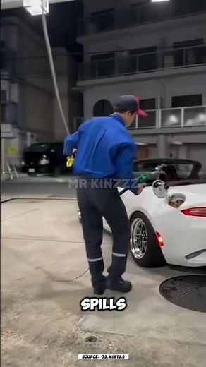 Unique! This Is How Gas Stations in Japan Operate #funfacts #shorts