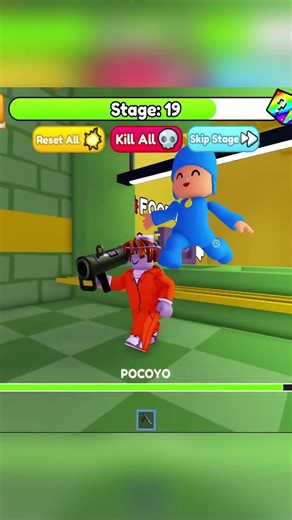 Pocoyo Is Trying to Catch Me 😱💙 | Roblox Obby