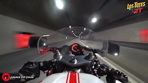 134K views · 5.6K reactions | YAMAHA TZR 250 1986-1995  En este video damos un repaso por la historia de una moto que nos pone los pelos de punta a los amantes de las motos 2 tiempos. La Yamaha TZR 250. Una moto con ADN se carreras para disfrutar en las calles, sin duda alguna una época donde se hacían motos de verdad. No te olvides de seguirnos. @lostotes_2t El hogar de las motos 2 tiempos #yamaha #tzr250 #motos #motos2tiempos #2stroke #2strokebikes | Los Totes 2T | Facebook