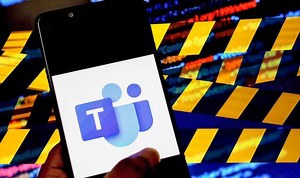 Google Play Store: How to update on an Android device