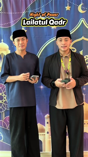 Misi Memburu Lailatul Qadar ... Memburu Lailatul Qadr yang merupakan sebuah malam yang lebih baik dari seribu bulan adalah satu perbuatan yang dituntut. Kita digalakkan untuk memperbanyakkan amalan soleh pada malam-malam terakhir bulan Ramadan untuk meraih pahala beribadah pada malam al-Qadr tersebut. Terima Kasih Ahmad Wafi & Ammar pelajar KUBRA & KSU, merdu sungguh alunan suara 😇 #lailatulqadar #ramadhan #unishams @Ahmad Wafi