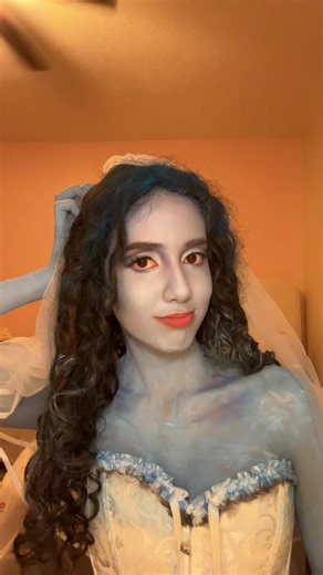 i love corpse bride 💙 #halloween #corpsebride #costume #fyp #transition