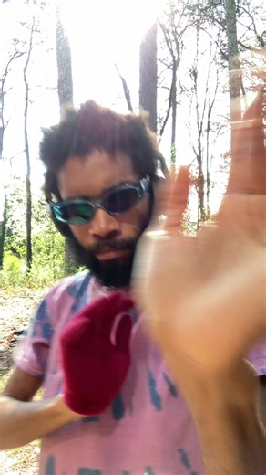 CYBERCRIME420 (@cybercrime420)’s video of Donald Glover