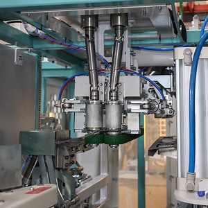 [Hot Item] Plastic Particle Modified Material Fully Automatic Filling and Packaging Machine