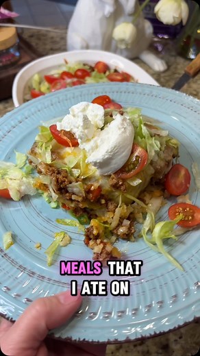 Low Carb Taco Casserole - comment 🌮 below if it sounds good to you. One of my favorite meals on my 70 lb weight loss journey. Sticking to low carb for over 8 years only happens because of simple, quick meals like this. Start with sauteing ½ red pepper and ½ an onion in olive oil. Then brown 2 lbs of ground beef. Once done, drain off the excess fluid then add 2 tbsp of tomato paste and 2 packages of taco seasoning… if premade isn’t your thing, cool you can always make your own. I also added ½ cu