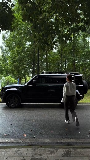 Black New LR Defender 110!! #rangeroverinformation #shorts #landrover