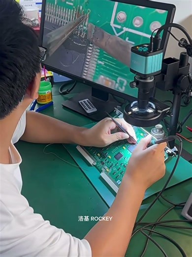 Fixing Broken PCB Traces with a 4K Microscope 🤯🔬#shorts