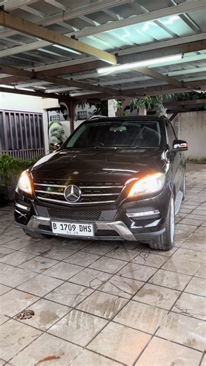 Bismillah, Dijual yang ini mobil pakaian pribadi kita, Mercedes Benz W166 ML 350, baru sempat bikin videonya, setelah mobil selesai poles & coating, pajak panjang, kayaknya buat mobil ini gw gak usah ngomong panjang lebar, monggo dilihat sendiri & tonton VTnya sampai habis 😁🙏🏻 Minat DM ya kita tukeran nomor telepon untuk shareloc ☎️📞 📍Jatibening, Pondok Gede, Bekasi #fyp #fyppppppppppppppppppppppp #w166 #ml350 #mercedes