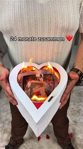 Das beste Geschenk zum Jahrestag #jahrestag #Beziehung #geschenk #iphone #handyhülle