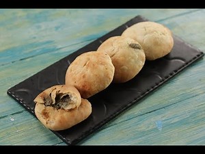 Chilli Cheese Kulcha | Sanjeev Kapoor Khazana