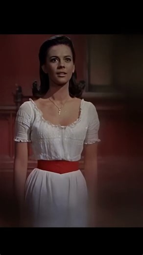 Splendor in the Grass West Side Story Hollywood's Best #womeninfilm #Shortfeeds #shorts #movies