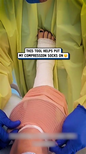 This invention makes using compression socks so easy 🧦🤯 #socks #tool | UNILAD Tech