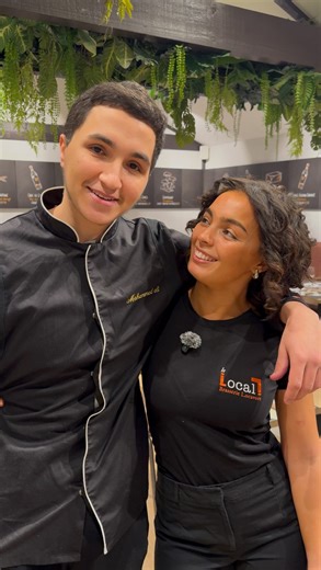 Brasserie Le Local on Instagram: "Bonjour les locavores ! Noël arrive à grands pas 🎄✨ On vous accueille avec plaisir le 24 et 31 décembre à midi, puis on ferme le 24 et 31 au soir et toute la journée du 25 décembre et 01 janvier pour profiter aussi des fêtes. Très belles fêtes à tous, profitez de votre famille… et oubliez pas de consommer local ! 🍷🎉🧡"