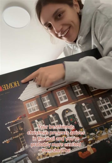 Now that i can finally post this #christmaspresent #christmas #bestfriend #lego #legohomealone