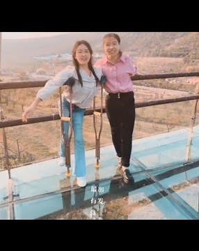 polio women life Walking with crutches #polio #short_leg