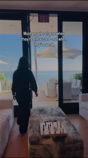 Sleep deprivation, emotional overload, and constant stress push the nervous system into survival mode. Substances become a shortcut to relief. At Carrara, recovery focuses on restoring balance - so people don’t have to rely on escape to cope. #sobriety #addictionrecovery #carraratreatment #wellness #fentanylawareness