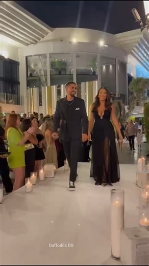 A Joyful Jewish Wedding before family members entry#jewishweddingcelebration#familymembers#nesher