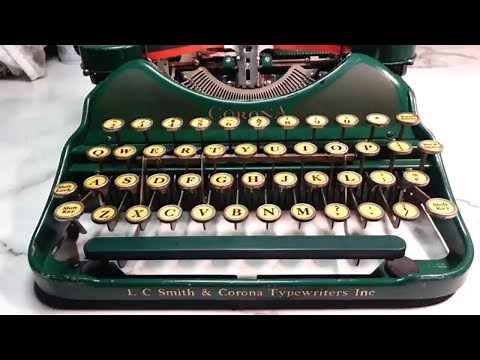 Corona 4 Typewriter Ribbon Install Clean & Service Demo
