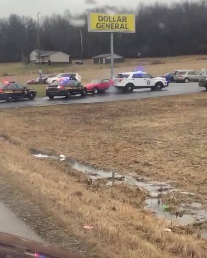 1.7M views · 3K shares | ***ZANESVIRAL EXCLUSIVE*** Another angle from today’s chase... #ZanesViralExclusive | ZanesViral | Facebook