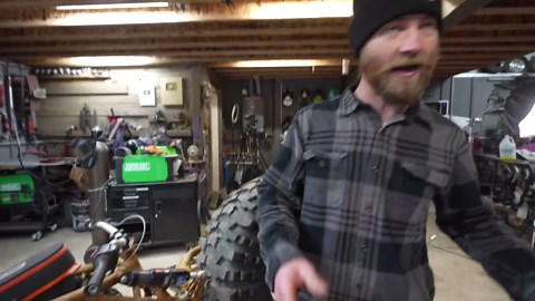 Monster Chopper Custom Gas Tank/Seat!