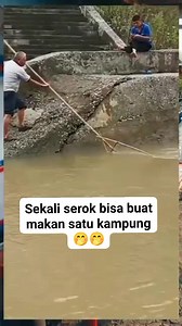 1.7M views · 5.9K reactions | Sekali serok bisa buat makan satu kampung #reels #fyp #reaction #mancingliar #fishing | Agus Rahmat Subekti | Facebook