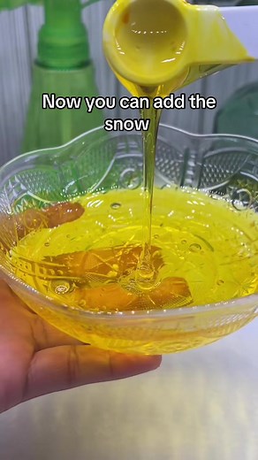 Jelly Slime Tutorial: Tips for Making Perfect Clear Glue Slime