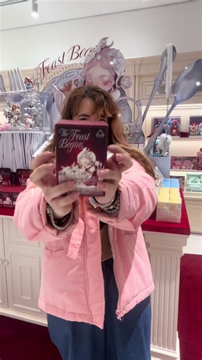 @POP MART FRANCE l’exposition SKULLPANDA The Feast Begins Pop-up