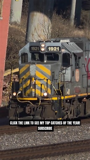 KCS GP38 GRAY GHOST LEADS CPKC RUN 12 TO ARMOURDALE YARD IN KANSAS CITY! #train #railway