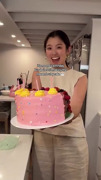 Max and Ruby themed cake decorating