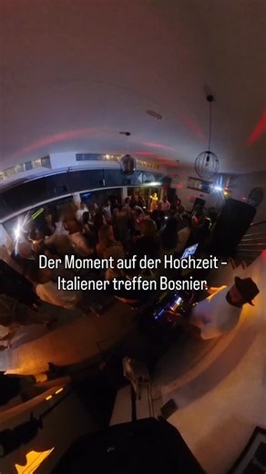 DJ Sam | Premium Wedding & Event DJ | It beginnt oft mit einem einzigen Song. Auf dieser italienisch-bosnischen Hochzeit wurde aus „Mamma Mia“ ein Moment, der die gesamte... | Instagram