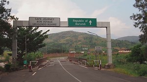 Investment in emergency preparedness and health system strengthening has helped Rwanda confront the COVID-19 crisis effectively, control the emergence of the virus and protect the health of its population. This video tells the story of 🇷🇼’s experience. | World Health Organization (WHO)