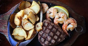 Alamo Steakhouse & Saloon | Pigeon Forge Restaurants