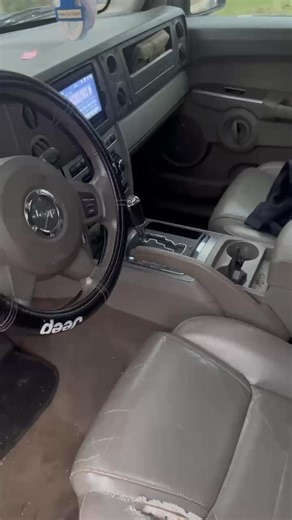 $1,500 • 2007 Jeep Commander · Sport Utility 4D 07 Jeep Commander starts and runs with a jump needs a battery has a new starter, thermostat, heater core, fuel pump, new brakes all around & tires keeps overheating don’t know what the issue is tired of throwing money at it just looking to sell $1,500 or best offer https://www.facebook.com/marketplace/item/1663689597937015/ | HollyHood Coe