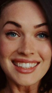"I go both ways." 😈 Stream Jennifer's Body for free on Pluto TV! | Pluto TV