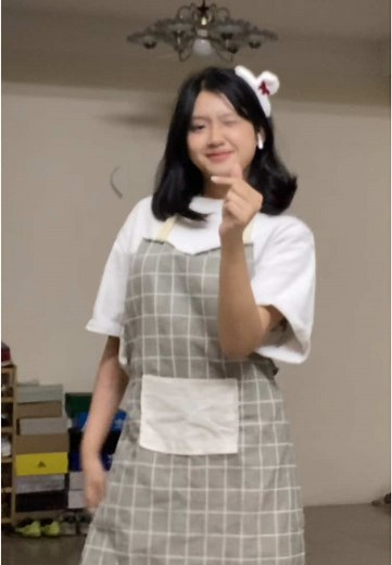 Art of Gesture: Unique Hand Movements Explained