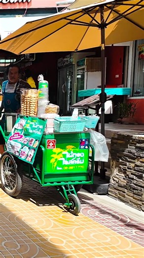A beautiful sunny day walking around phi phi island 🇹🇭❤️ . . . #phiphiislands #phiphi #phiphiislandtour #vacation #travel | Real Thailand