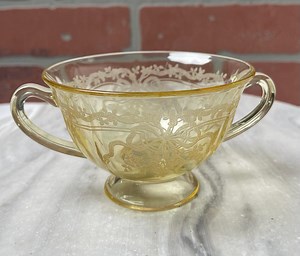 30's Vintage Yellow Depression Glass Bouillon Cup Elegant Etched Ribbon Garland Double Handle Soup Bowl Art Deco Collectible Glassware - Etsy