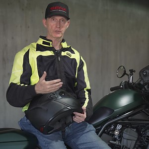 Enjoy a rider's peace of mind with Sena's Stryker smart helmet: ✅ Clear Communication For Safer Rides ✅ Glove-Friendly Easy-To-Use Controls ✅ Superior Comfort & Protection ✅ World-Class SOUND By Harman Kardon Enjoy the next level of your riding experience with Sena's Stryker smart helmet! | Sena